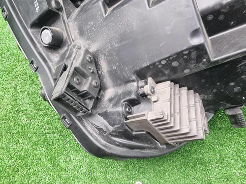 Фара правая Kia Sportage 5 NQ5 (21-нв) LED