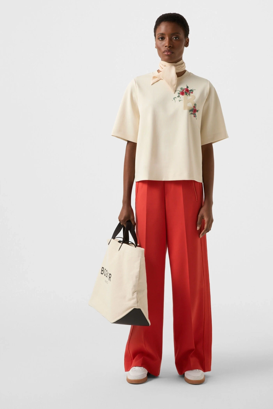 Футболка BOGNER DOROTHY в молочном цвете