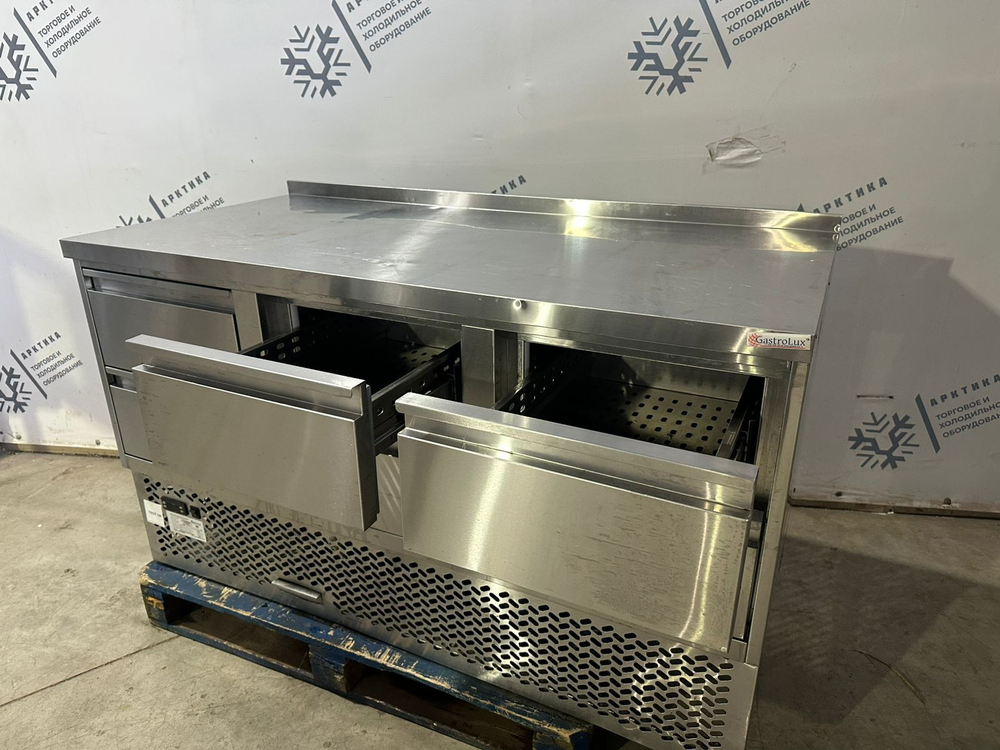 Стол холодильный Gastrolux СОН3Б-147/6Я/S