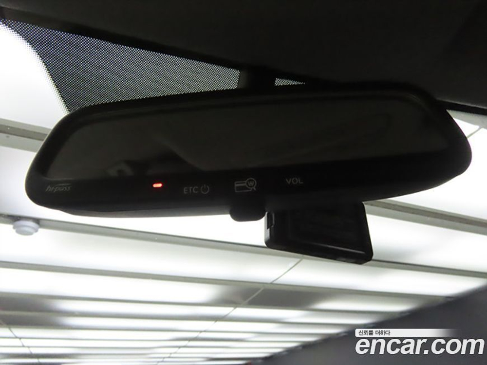 Hyundai The New Grand Starex Van 3-х местный (12.2020)