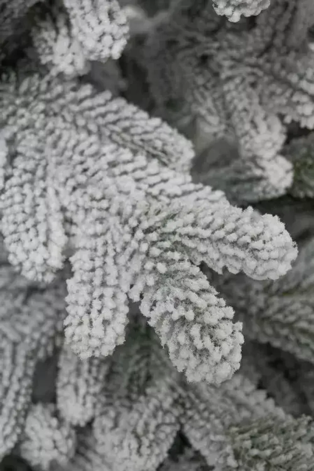 Заснеженная елка «Александрийская» (Литая хвоя) 240 см / 2,4 м