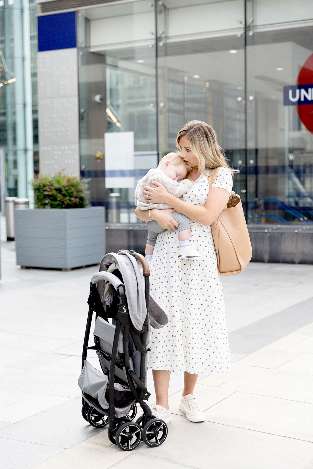 Прогулочная коляска Joie Airedrift