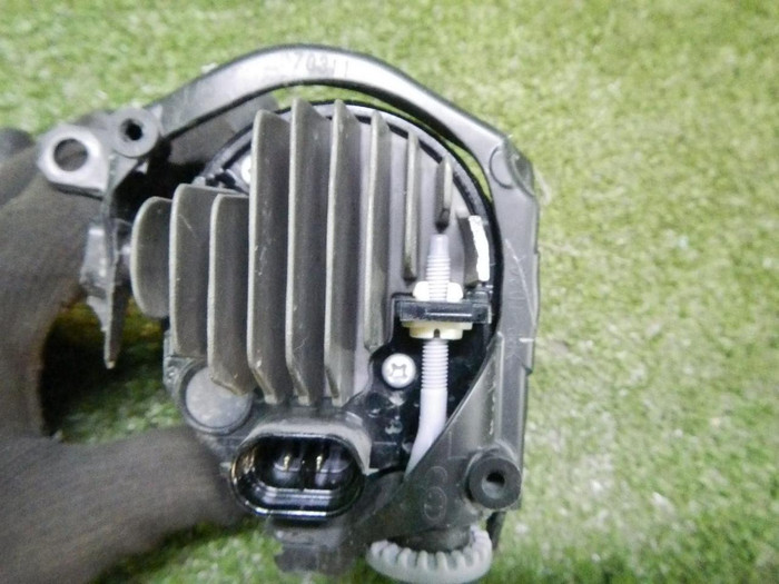 ПТФ левая Toyota Camry XV50 XV70 (2017-н.в.) LED