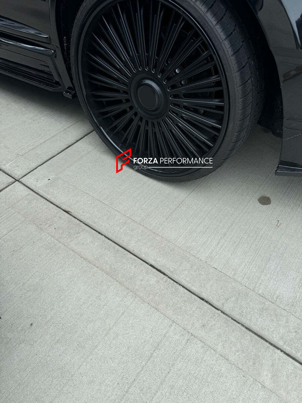 КОВАНЫЕ ДИСКИ ДЛЯ ROLLS-ROYCE CULLINAN 2024 РОЛЛС-РОЙС КУЛЛИНАН