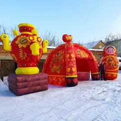 Надувные фигуры и декорации на Масленицу для праздничных гуляний