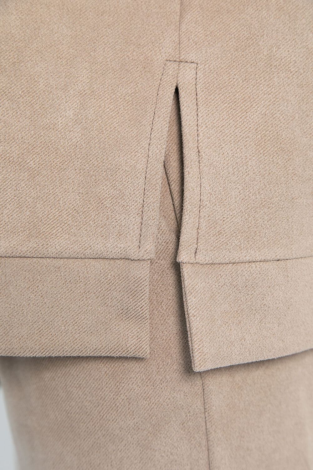 Костюм Неотразимый лук (бежевый) К12790-21М LT Collection