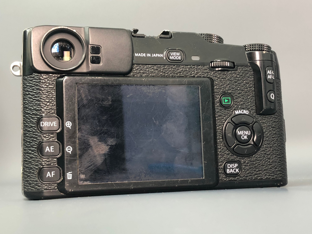 Fujifilm X-Pro 1 10.000 кадров+Fujifilm 15-45mm
