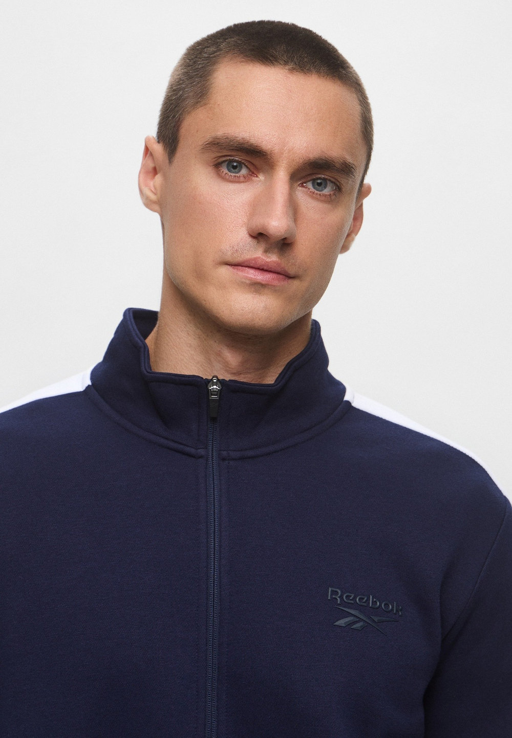 Костюм спортивный мужской REEBOK BRIAN 2PC TRACKSUIT