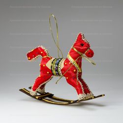 Лошадка-качалка