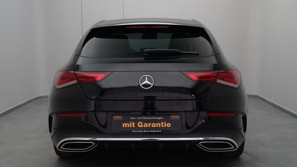 Mercedes-Benz CLA 180