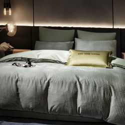 Комплект постельного белья на резинке Сатин-Жаккард Тессоро «Матовая россыпь»