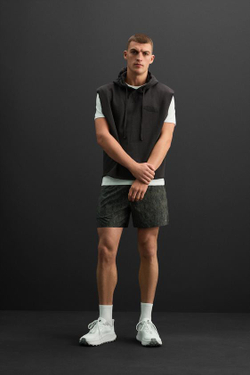 ZARA ШОРТЫ С АНИМАЛИСТИЧНЫМ ПРИНТОМ, ОТТЕНКИ ЗЕЛЕНОГО