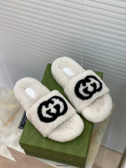 Gucci Wool Slide Sandal