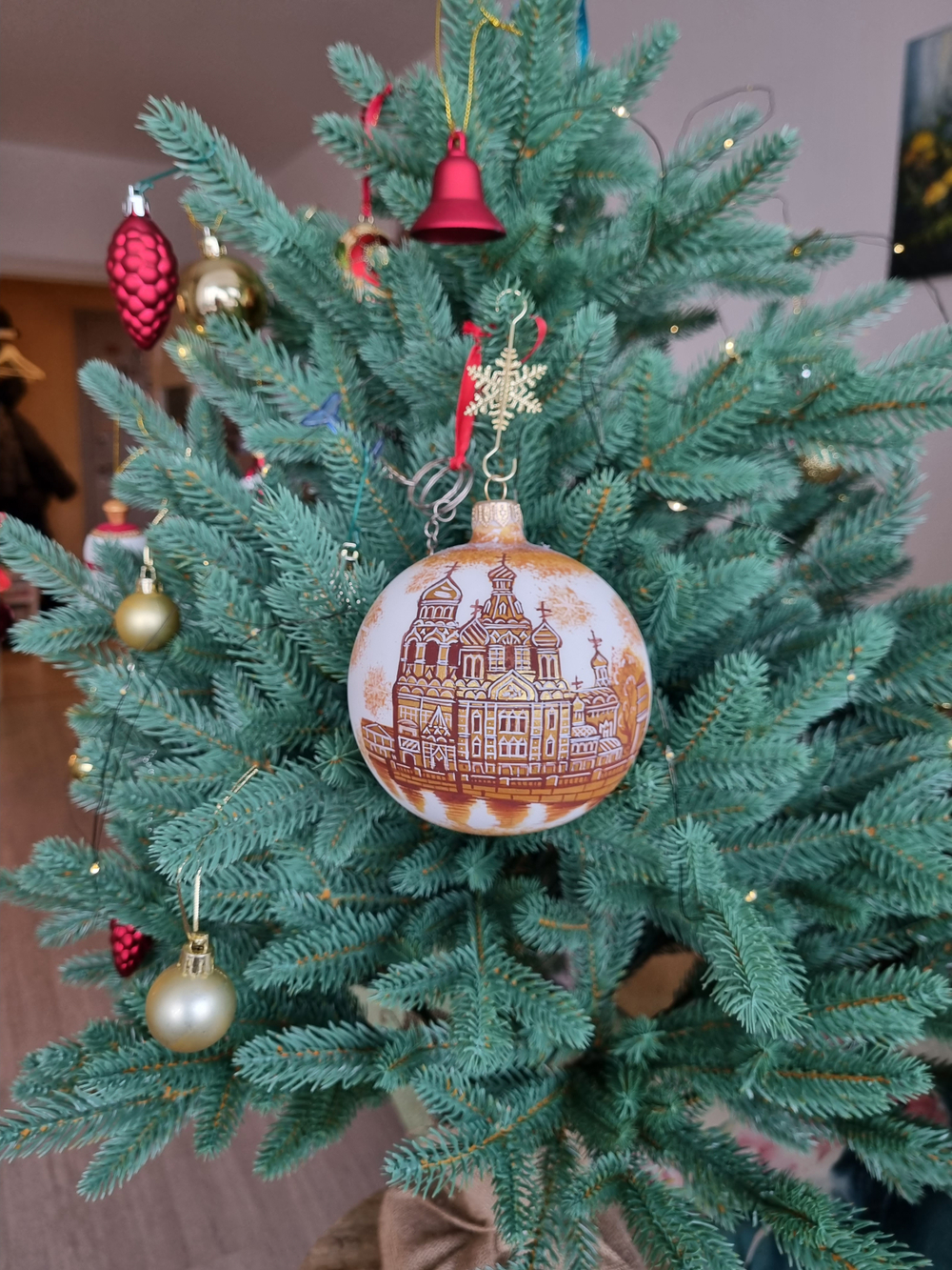 Шар стеклянный "Спас на крови",  ручная роспись