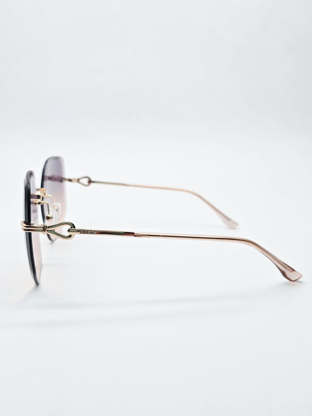 91004184 (AK 17197 C04) Солнцезащитные очки