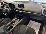 Mazda Mazda3, 2017 год