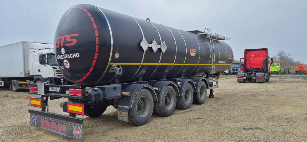 FoxTank 8777 Полуприцеп цистерна 877721 (светлые нефтепродукты)