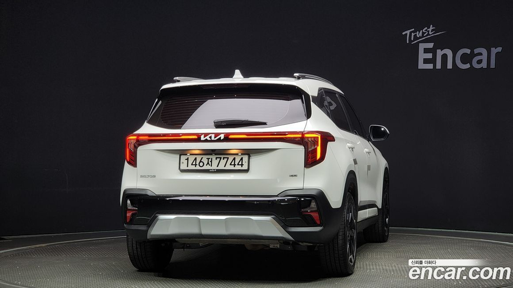 Kia The New Seltos Бензин 1.6 Turbo 4WD (02.2023)