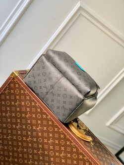 Louis Vuitton Discovery Backpack PM