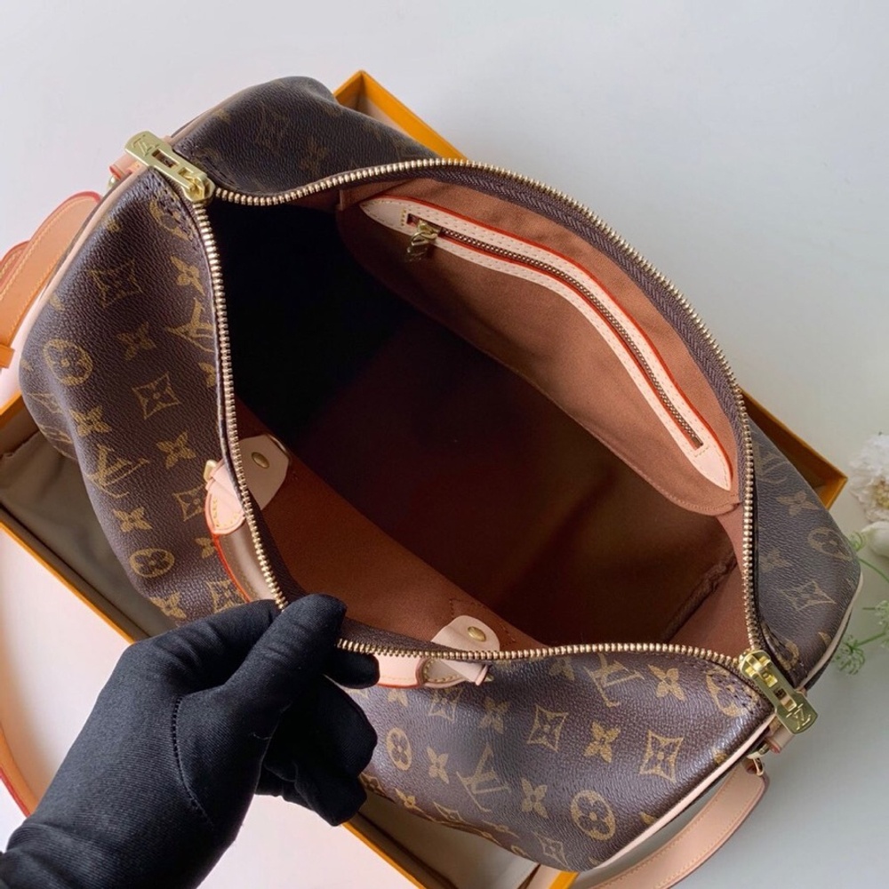Louis Vuitton Speedy 35