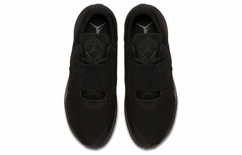 Кроссовки Jordan Relentless