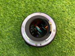 Canon EF 85mm 1.8 USM