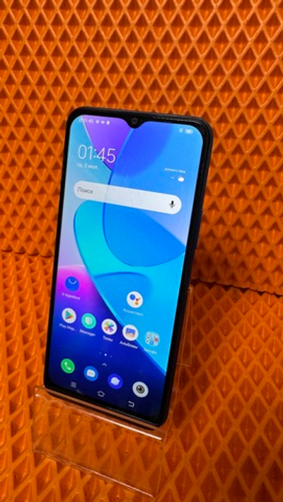 Смартфон VIVO V2027 4/64