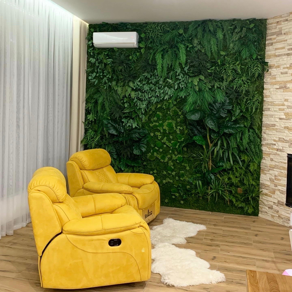 Вертикальное озеленение частного интерьера искусственными растениями г. Анапа