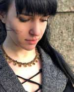 Колье "Черепица" ручной работы из бисера и камня Турмалин