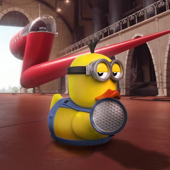 Фигурка-утка Tubbz Миньоны Кевин с бластером (First Edition)