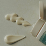 Смягчающее молочко для тела Сила растений с маслами Герани и Бергамота Frudia Re:Proust Essential Blending Body Lotion Greenery 200мл