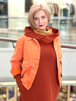 Джинсовая куртка /оранжевая вселенная