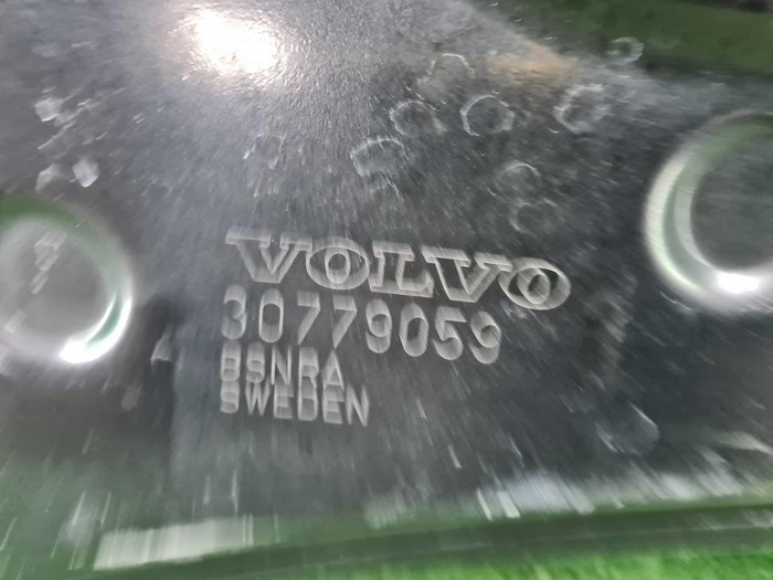 Капот Volvo S60 2 (2010-2013)