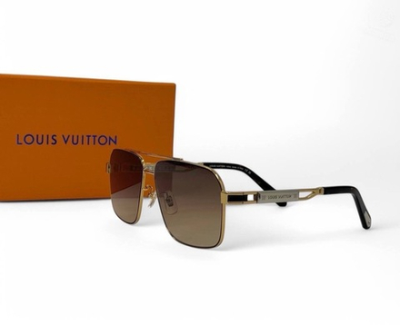 Солнечные очки Louis Vuitton