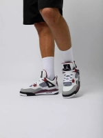 Кроссовки  JORDAN 4 RETRO (бел.-крас.)