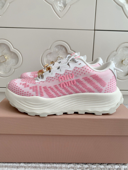 Miu Miu Sneaker