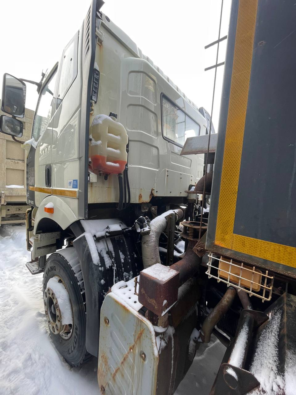 FAW J6 8x4 Самосвал СА3310Р66K24T4E5 (Дизельный, 11,1 л, 420 л.с., МТ)