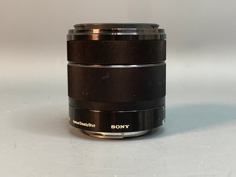 Sony Nex-7 kit E 3.5-5.6 18-55mm OSS 1.700 кадров