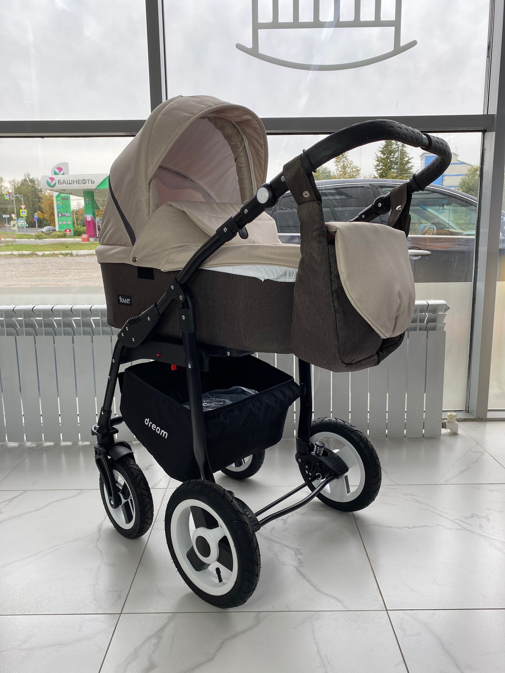 Коляска DREAM  (BartPlast) 05 коричневый-бежевый