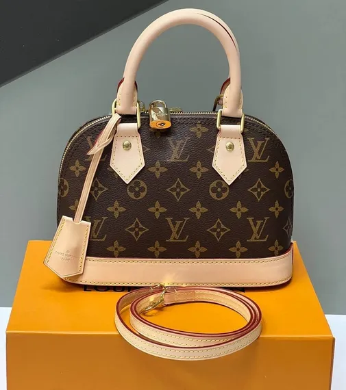 Сумка Louis Vuitton Alma коричневый