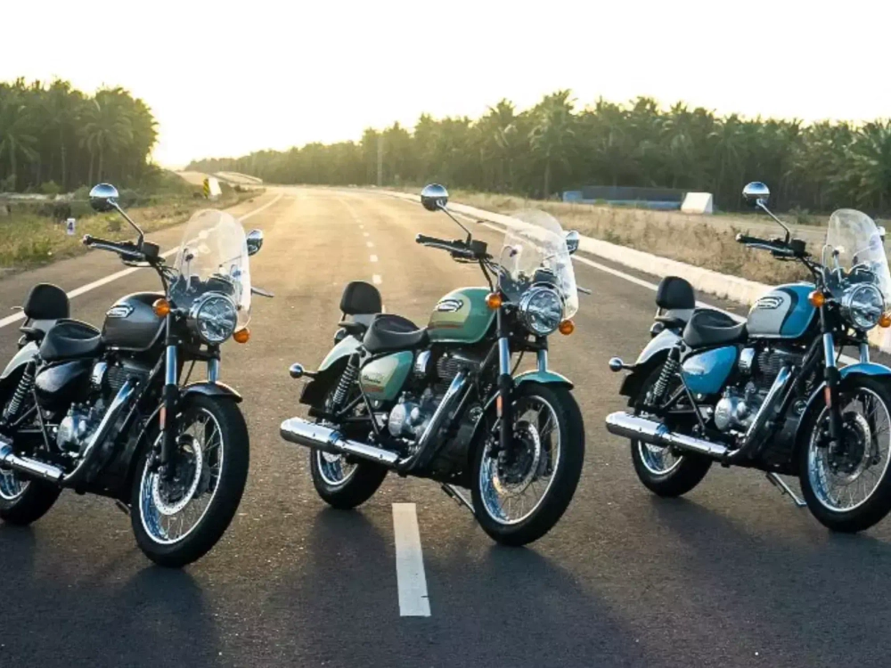 Royal Enfield Meteor 350 Aurora Blue