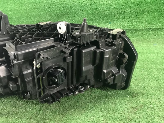 Фара правая BMW 6er G32 (2020-н.в.) LED