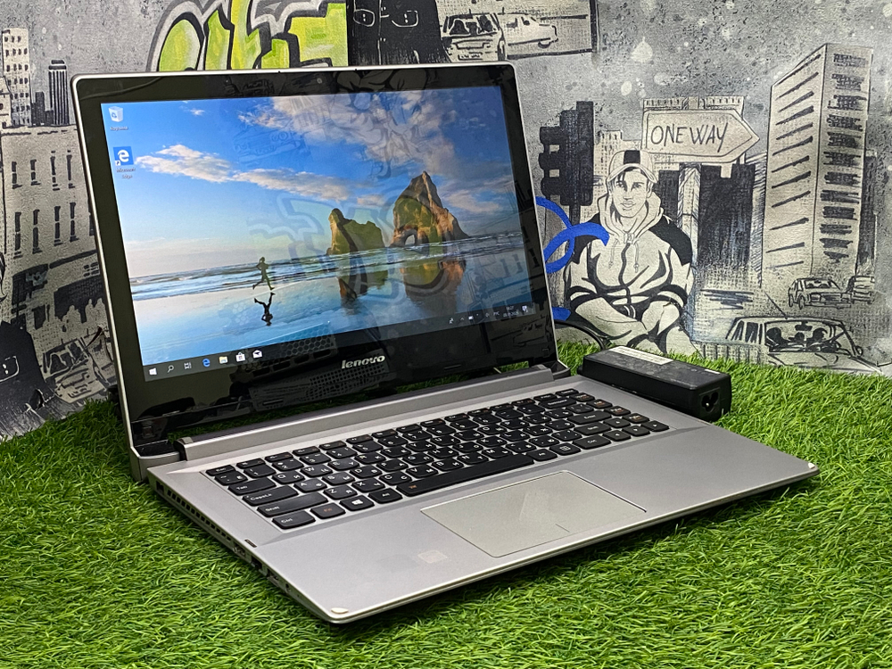 Ноутбук Lenovo 15' i3 4030U/GF 840M 2GB/4GB/500GB/ IdeaPad Z5070[59435218]/Windows 10