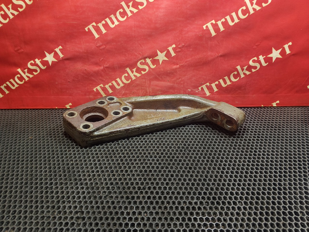 Кронштейн двигателя задний левый