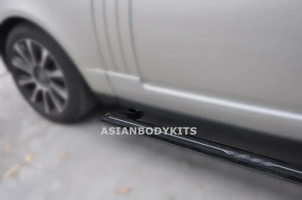 Новые электрические подножки для Range Rover Vogue 2018+ (РЕСТАЙЛИНГ L405) тюнинг Рейндж Ровер