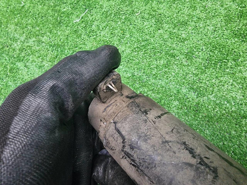 Стойка пневматическая левая BMW 7er G12 (15-22)