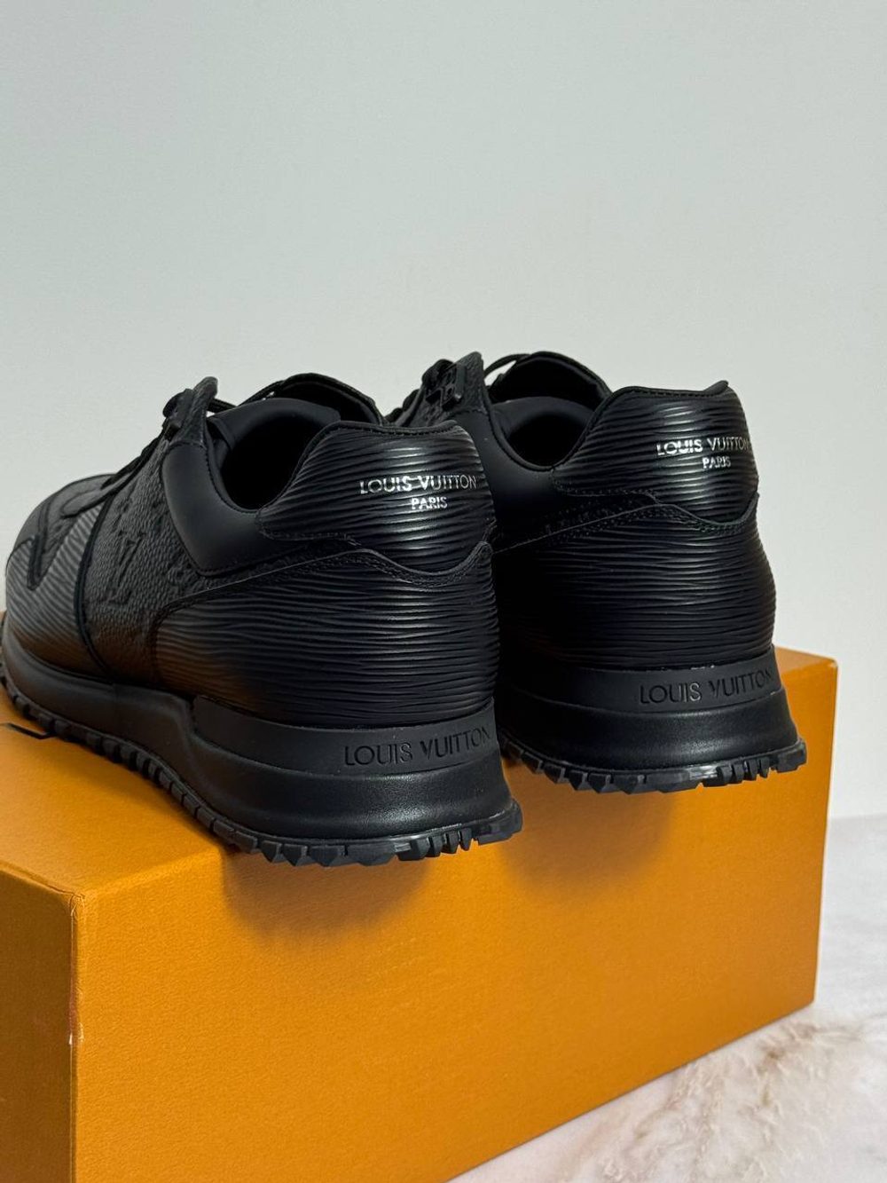 Кроссовки Louis Vuitton