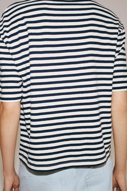 ZARA ФУТБОЛКА В ПОЛОСКУ С КОРОТКИМИ РУКАВАМИ, ЭКРЮ/СИНИЙ