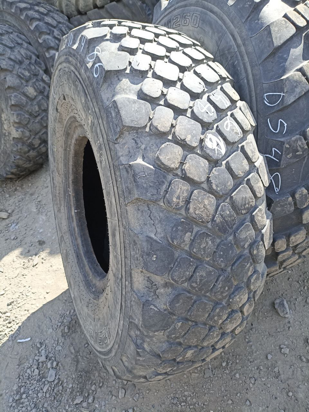 425/85R21 Kama 1260-1 шина б/у