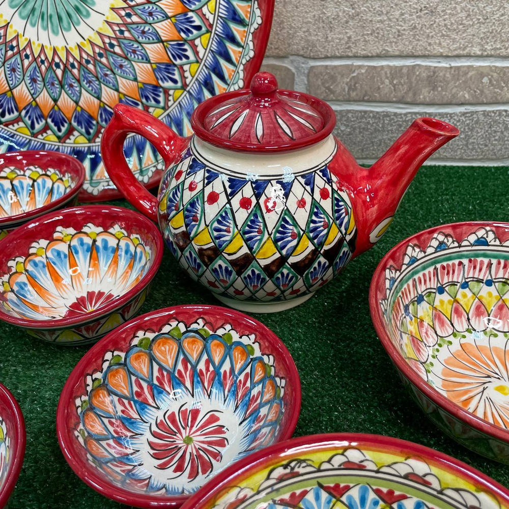 Набор Посуды Серия Риштан (красный)